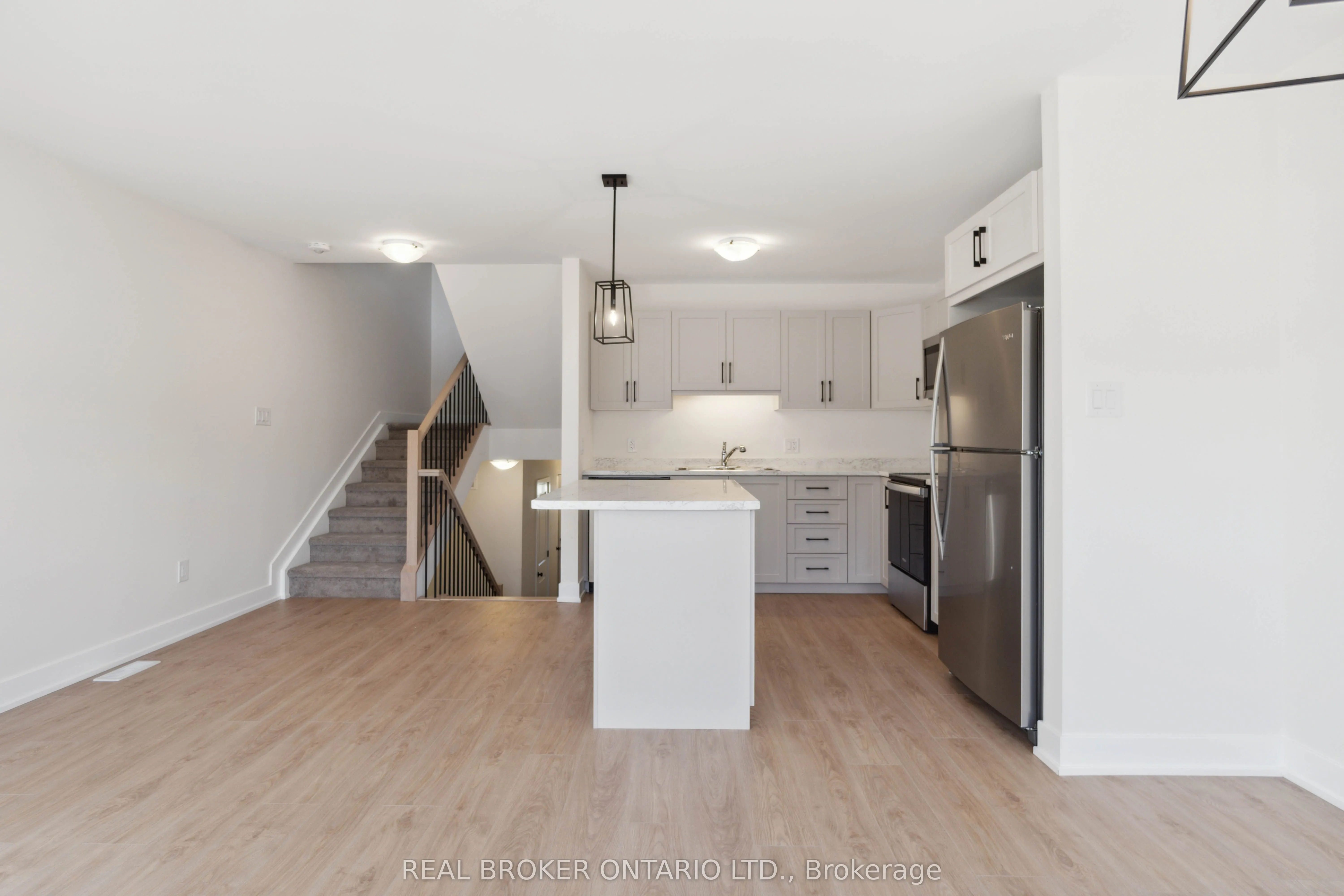 16 Margaret Graham Terrace