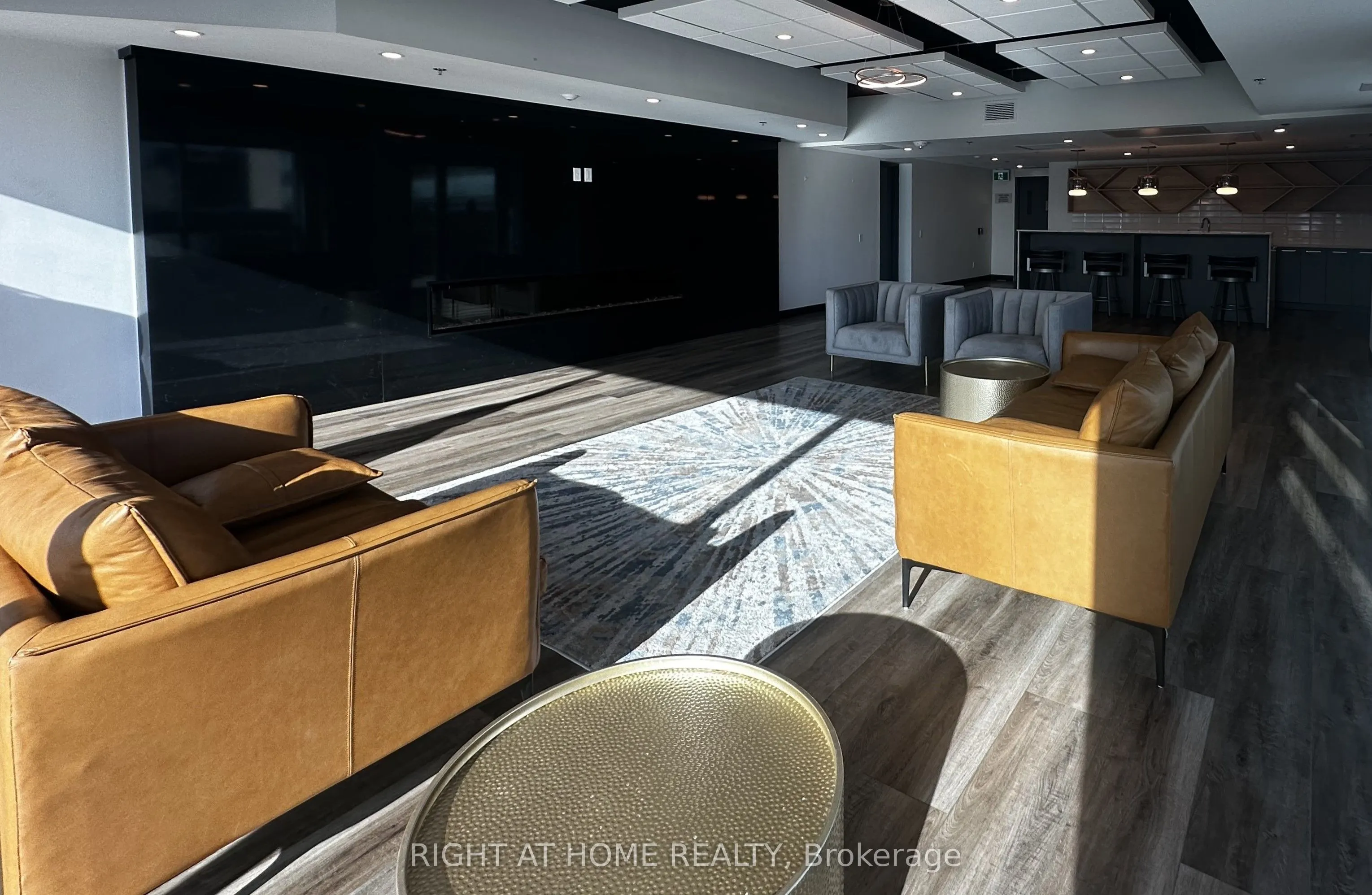 60 Frederick Street, #3910